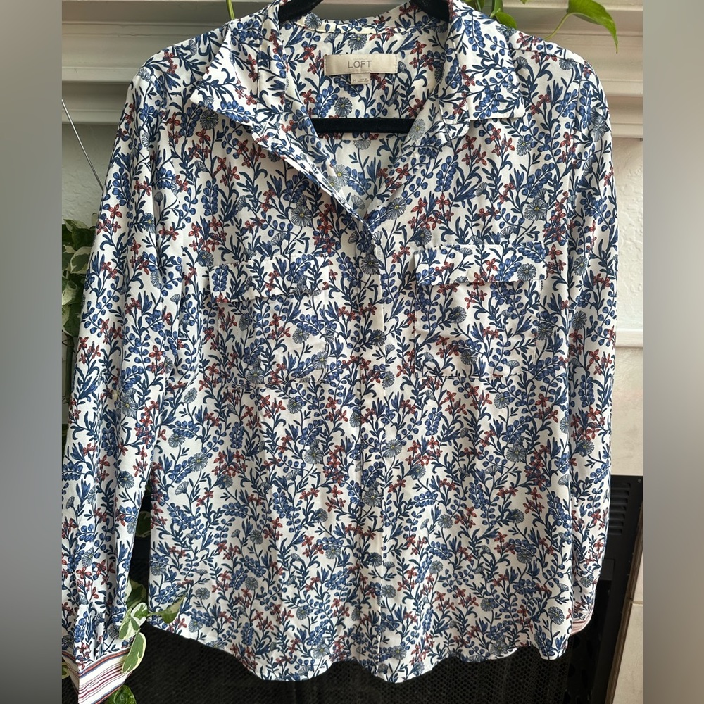 LOFT Floral Work Top